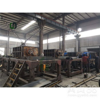 新型塑料撕碎機(jī) 高效處理塑料垃圾，助力新型膜材料制造的綠色引擎